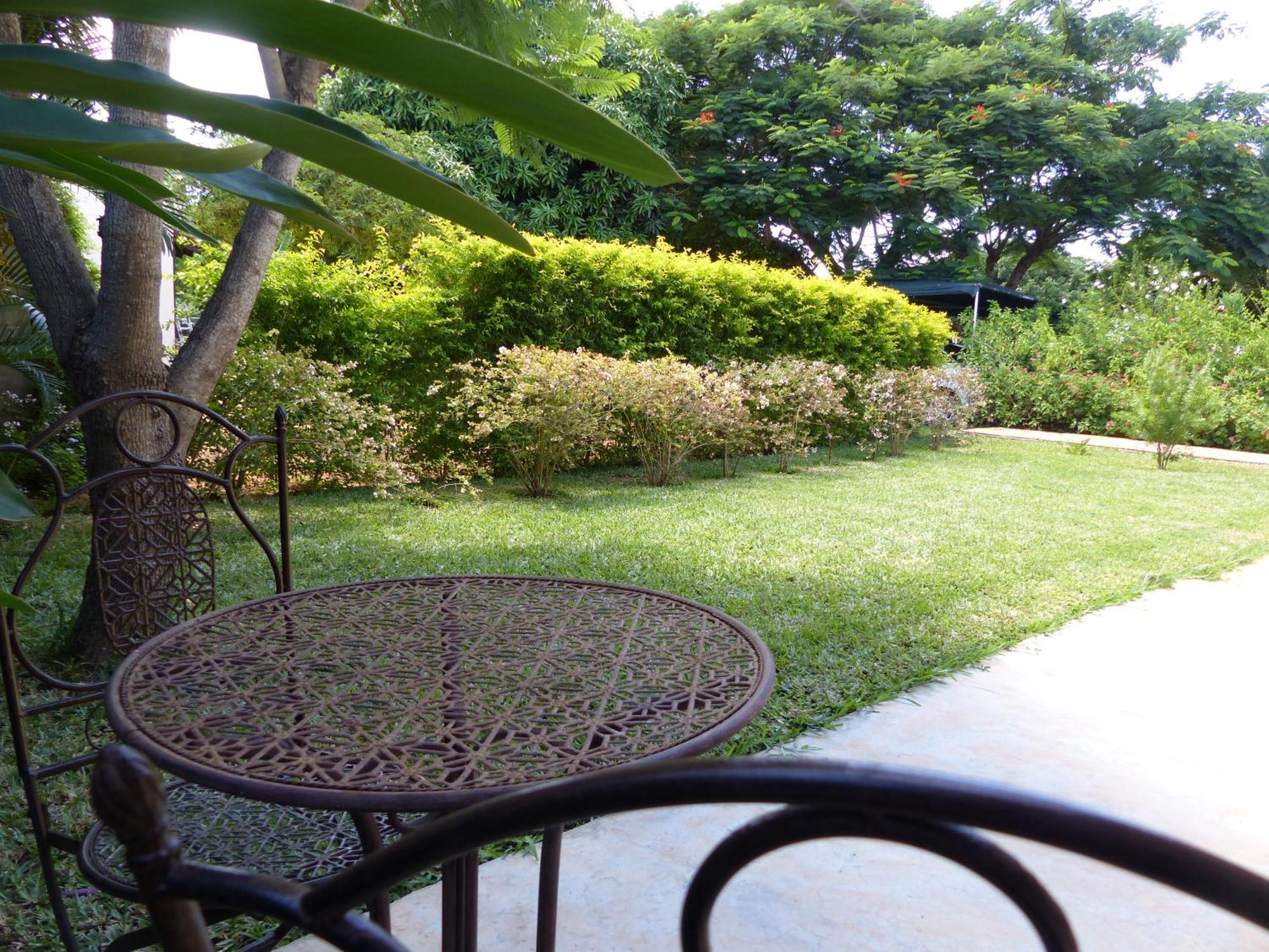 Hotel Ancha'S Oasis Maputo Exterior foto